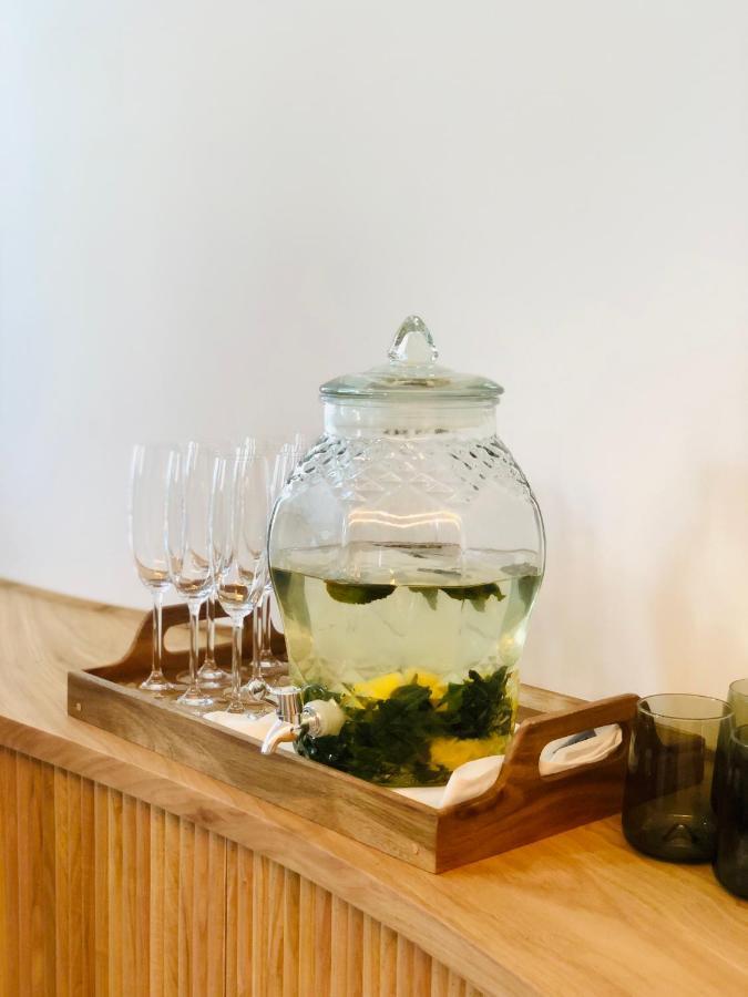 Hotel Tayko Sevilla エクステリア 写真