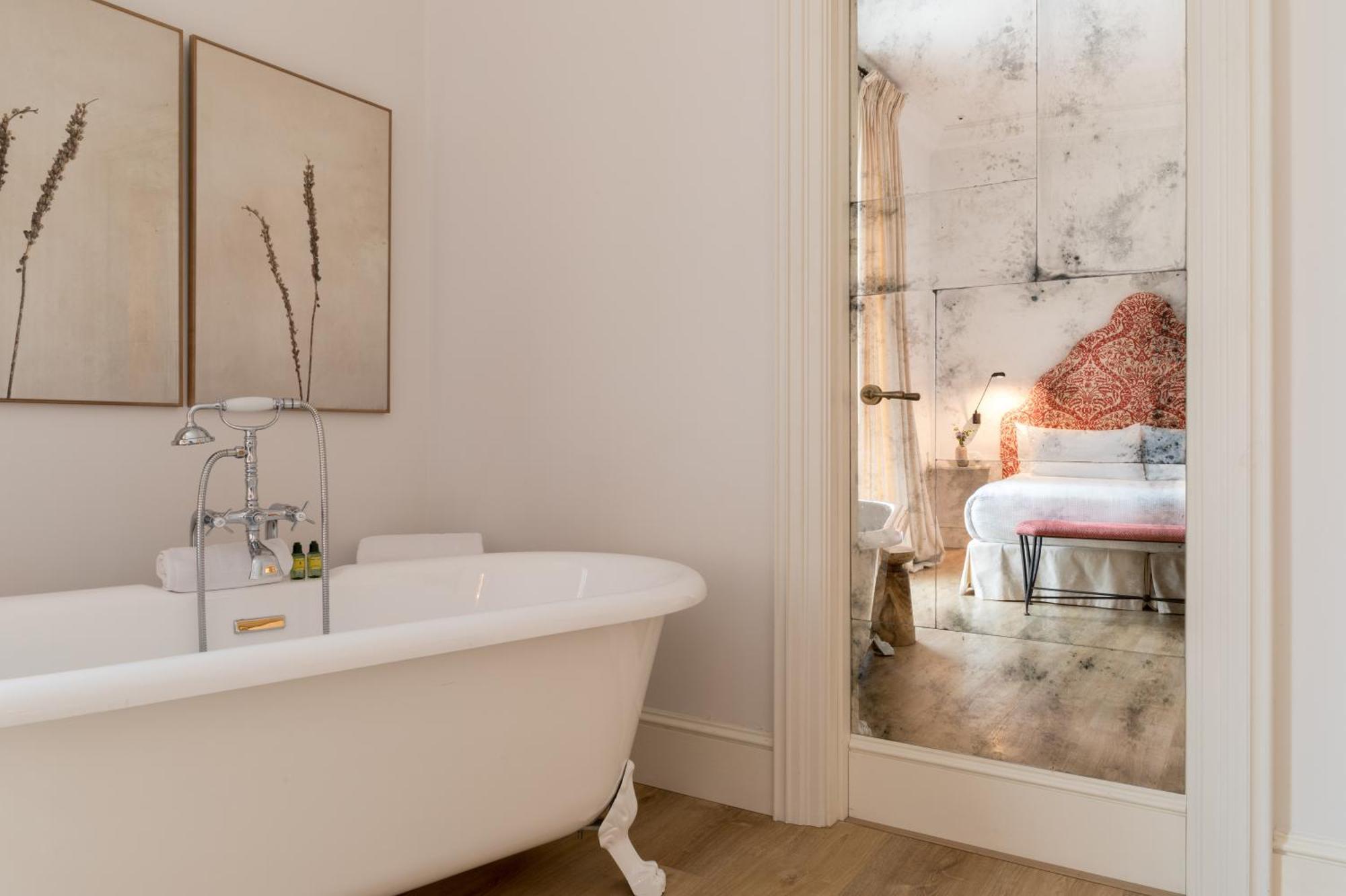 Hotel Tayko Sevilla エクステリア 写真