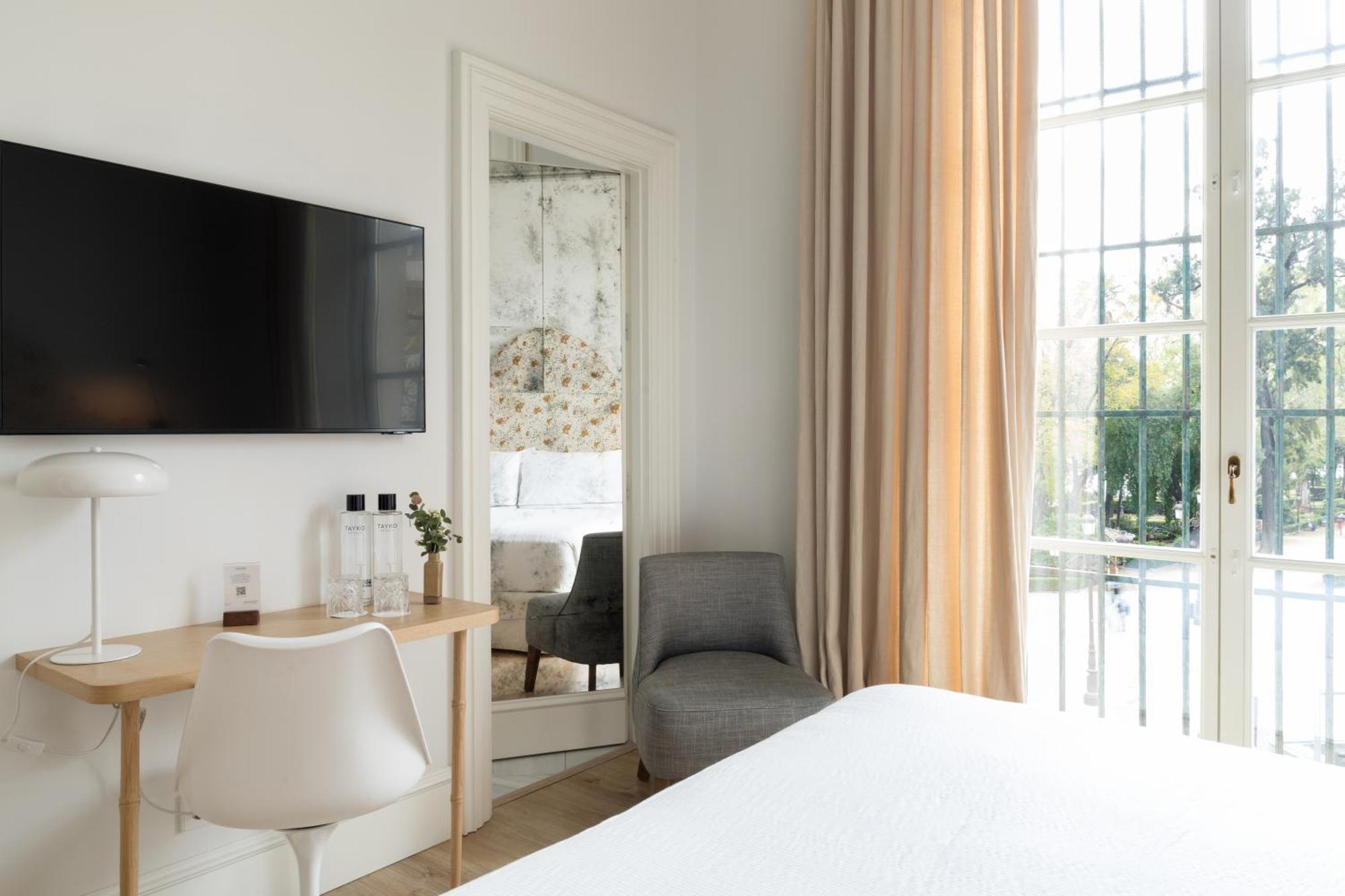Hotel Tayko Sevilla エクステリア 写真