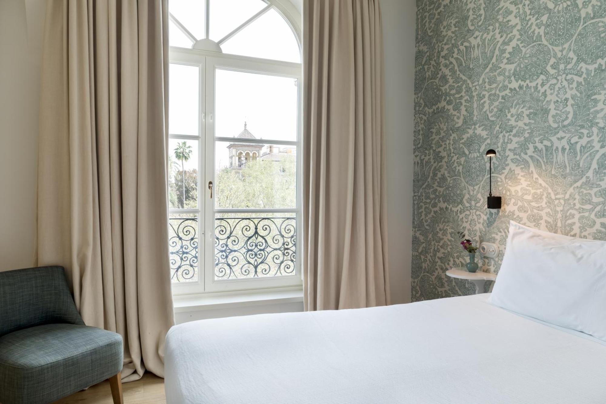 Hotel Tayko Sevilla エクステリア 写真