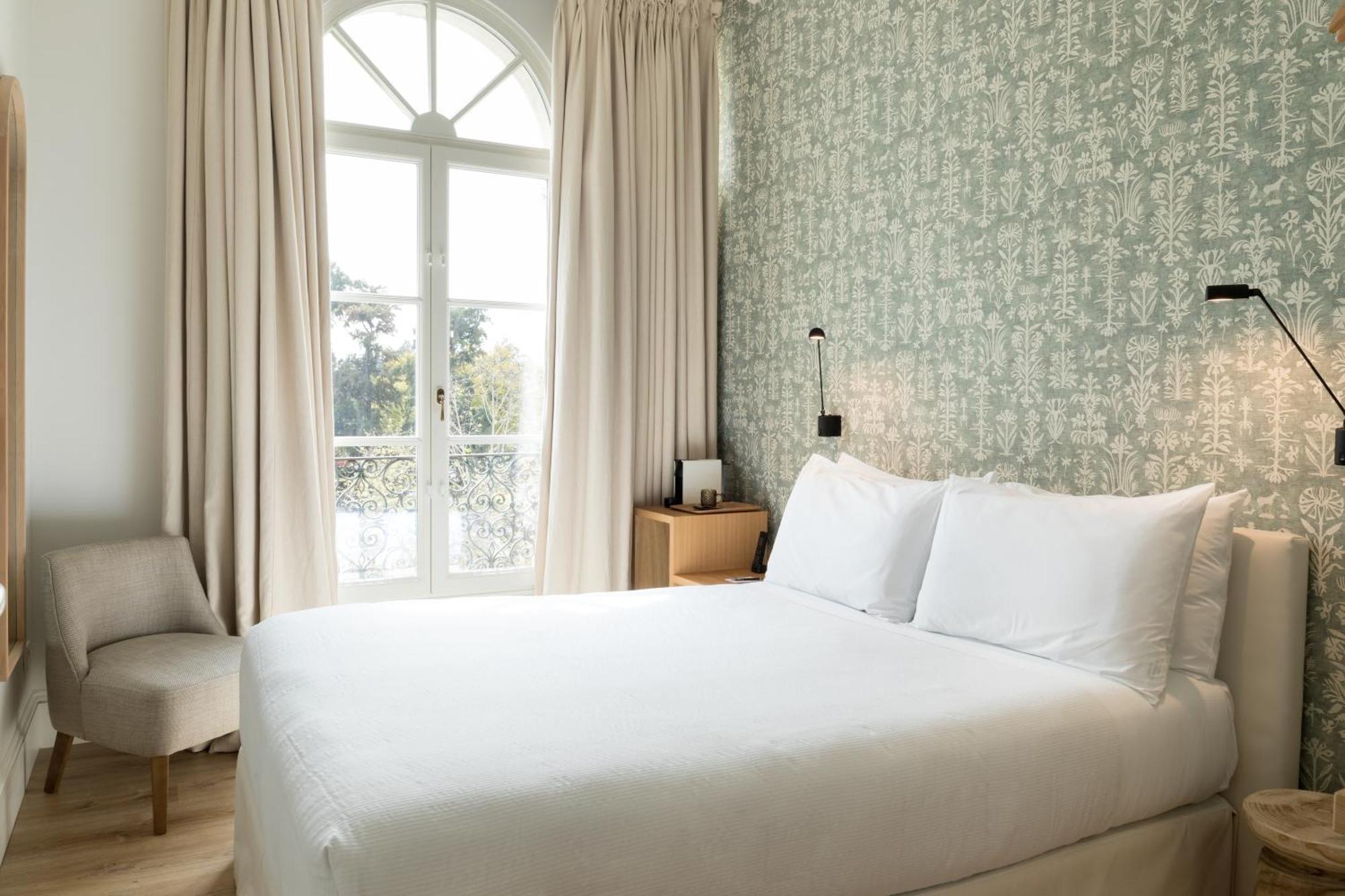 Hotel Tayko Sevilla エクステリア 写真